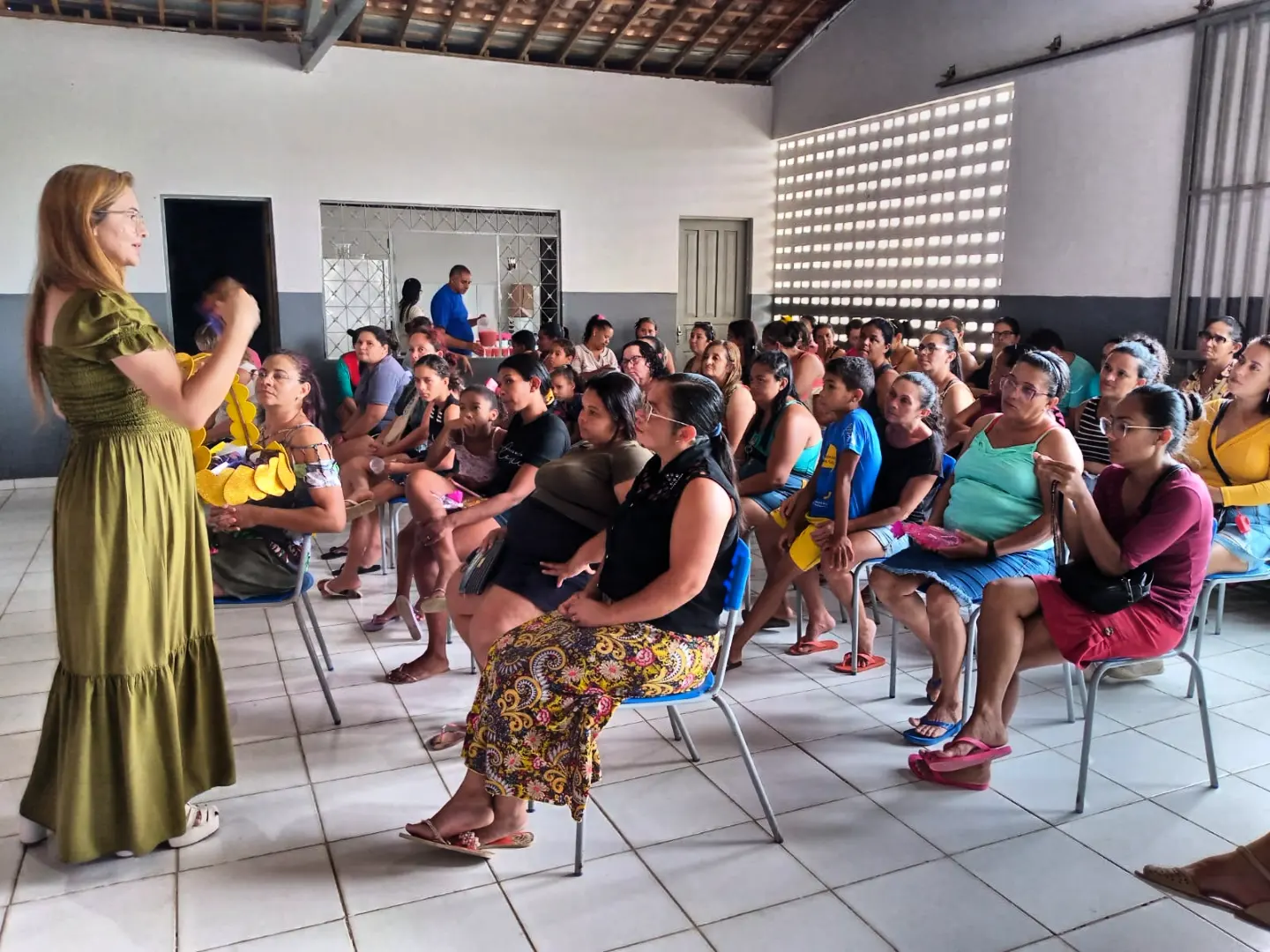 Prefeitura de Nova Floresta realiza acolhida com mães dos usuários do SCFV