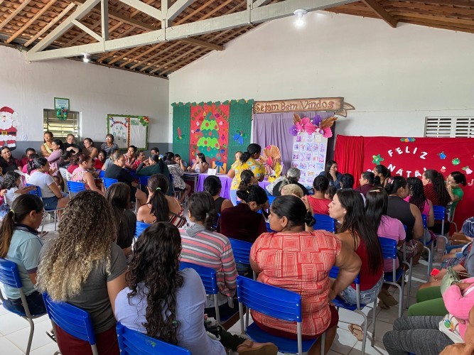 Prefeitura de Nova Floresta realiza entrega de absorventes pelo Programa Estadual Dignidade Menstrual