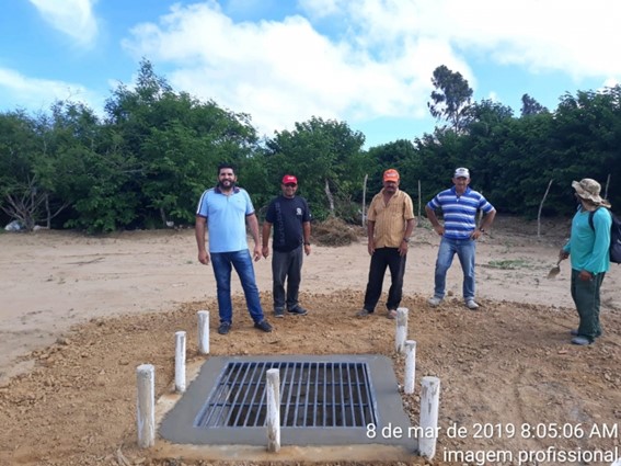Prefeito Jarson Santos visita obra de colocação das proteções das galerias de drenagem pluvial