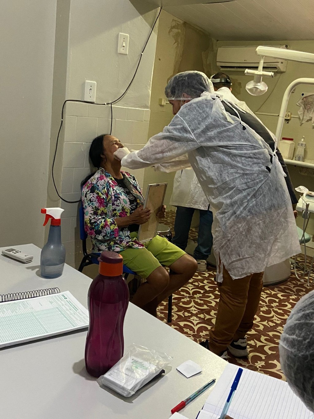 Prefeitura de Nova Floresta realiza entrega de Próteses Dentárias.
