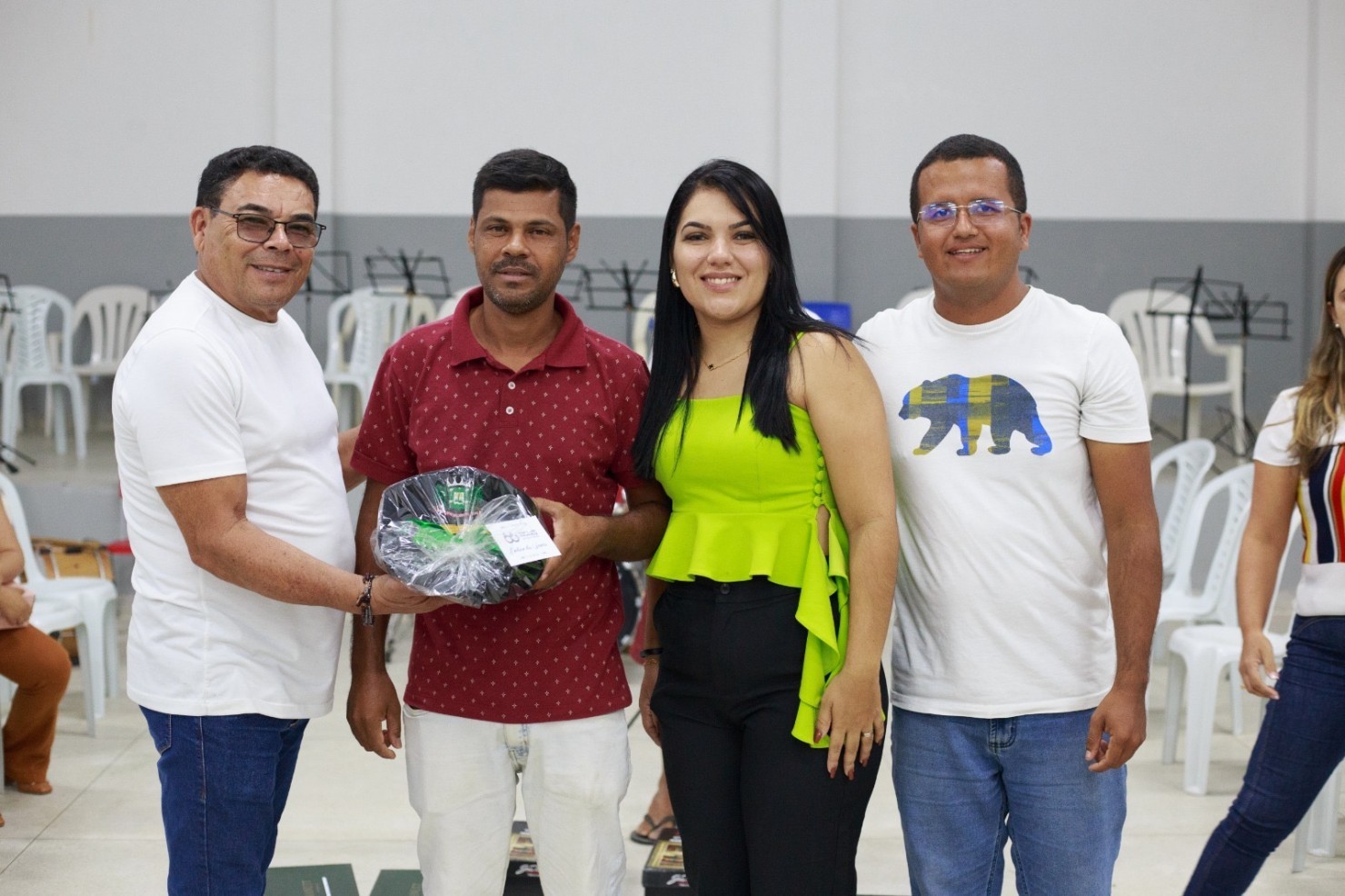 Prefeitura realiza entrega de novos fardamentos à Orquestra Filarmônica José Batista Dantas em comemoração aos 66 anos de emancipação política