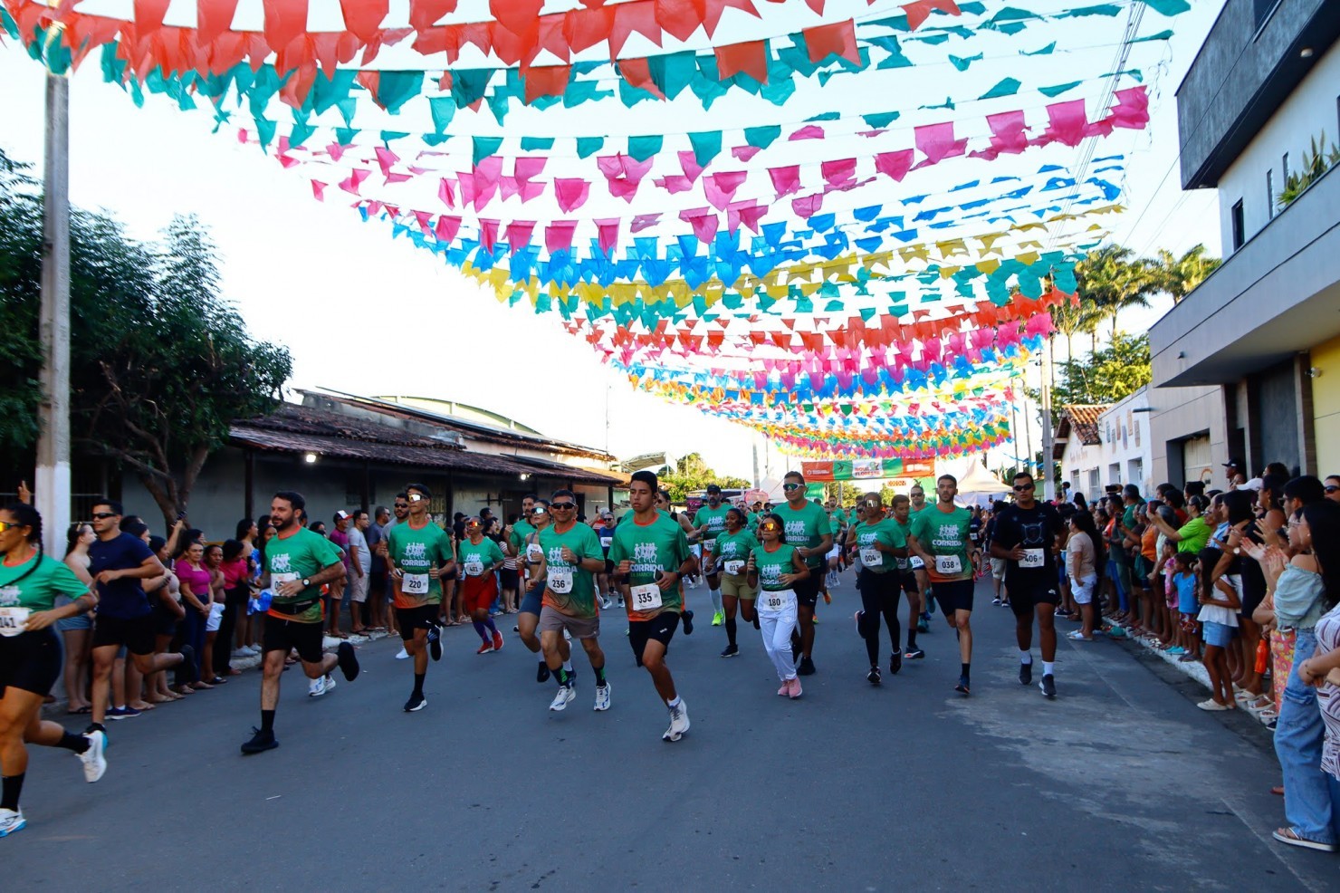 Corrida da Emancipação reúne atletas e movimenta Nova Floresta durante comemoração dos 67 anos do município
