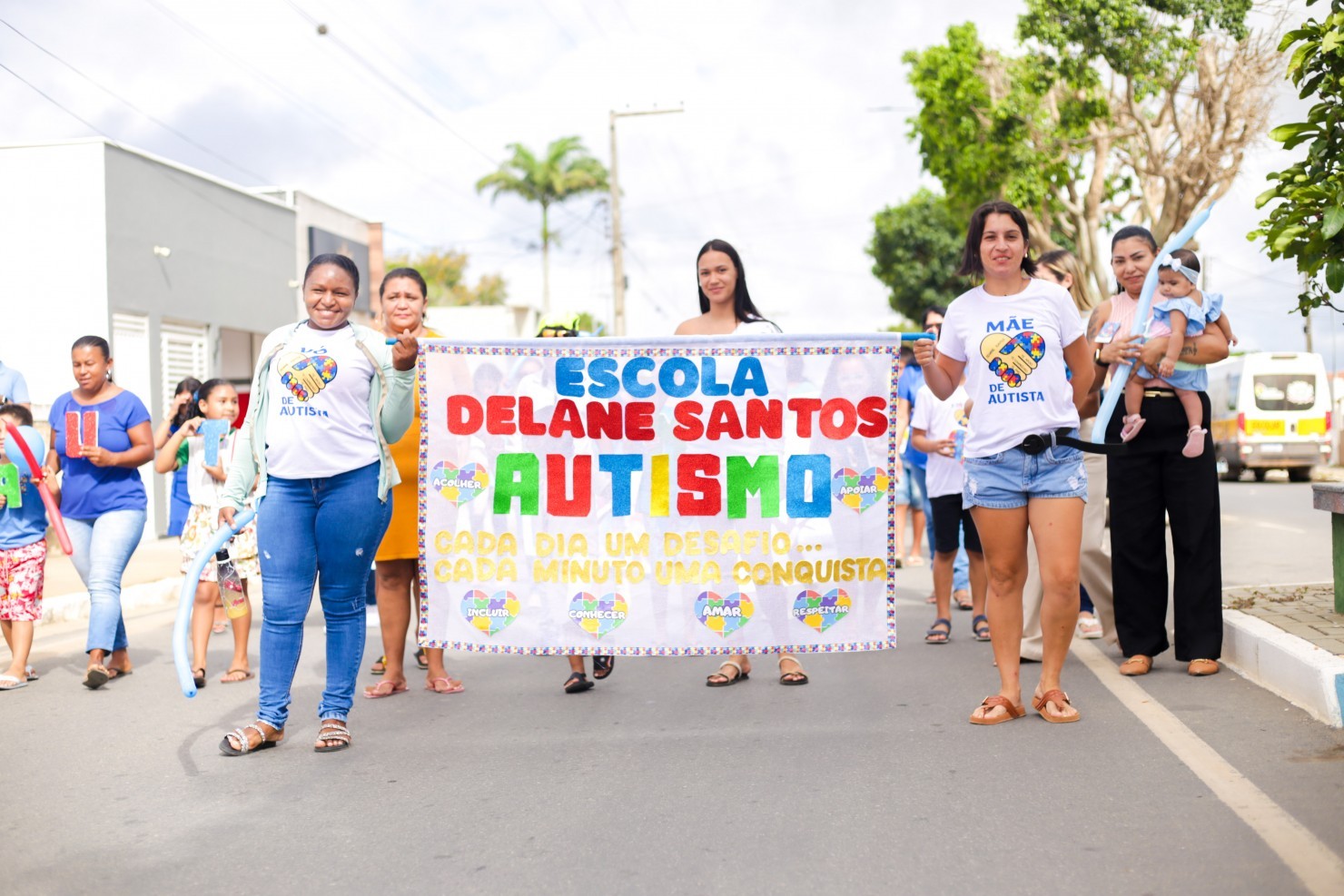 1ª Caminhada pela Conscientização do Autismo reúne comunidade em um gesto de inclusão e respeito