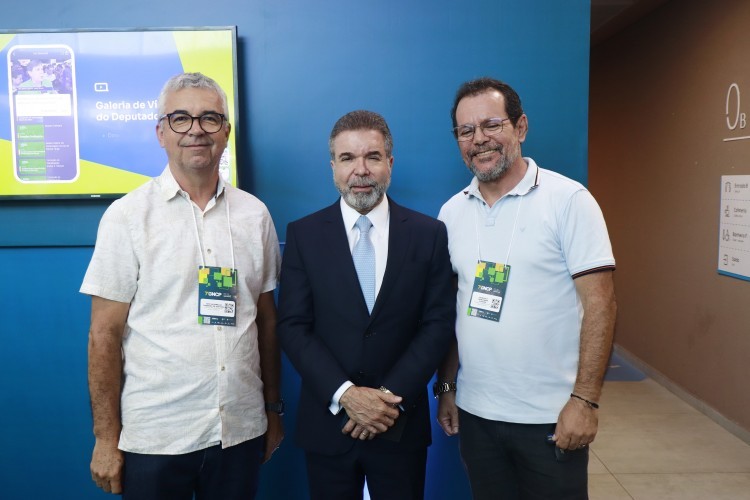 Prefeitura Municipal de Nova Floresta marcou presença no 7° Grandes Nomes em Compras Públicas