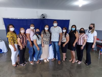 Equipe gestora das escolas municipais de Nova Floresta é apresentada