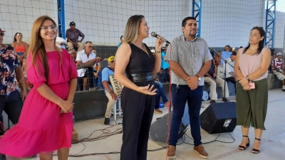 Prefeitura de Nova Floresta promove comemoração do Dia dos Pais no forró dos idosos