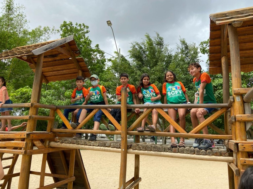 Prefeitura de Nova Floresta realiza passeio no Parque da Criança em Campina Grande na 2° Colônia de Férias do SCFV.