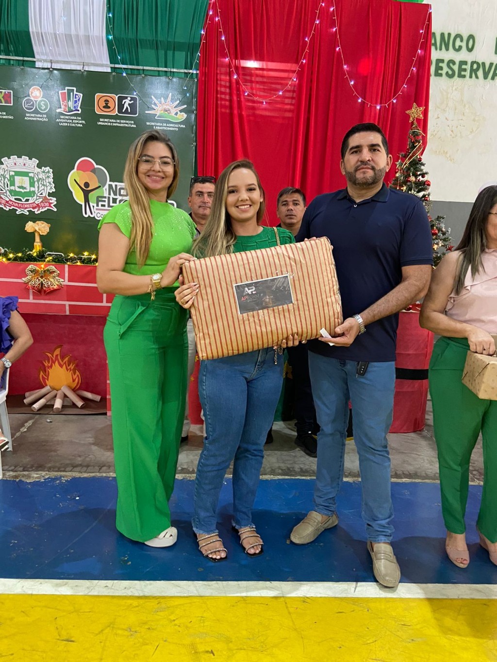 Prefeitura de Nova Floresta realiza café da manhã da confraternização dos servidores.