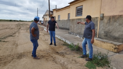Prefeito Jarson acompanha início das obras de rede de drenagem