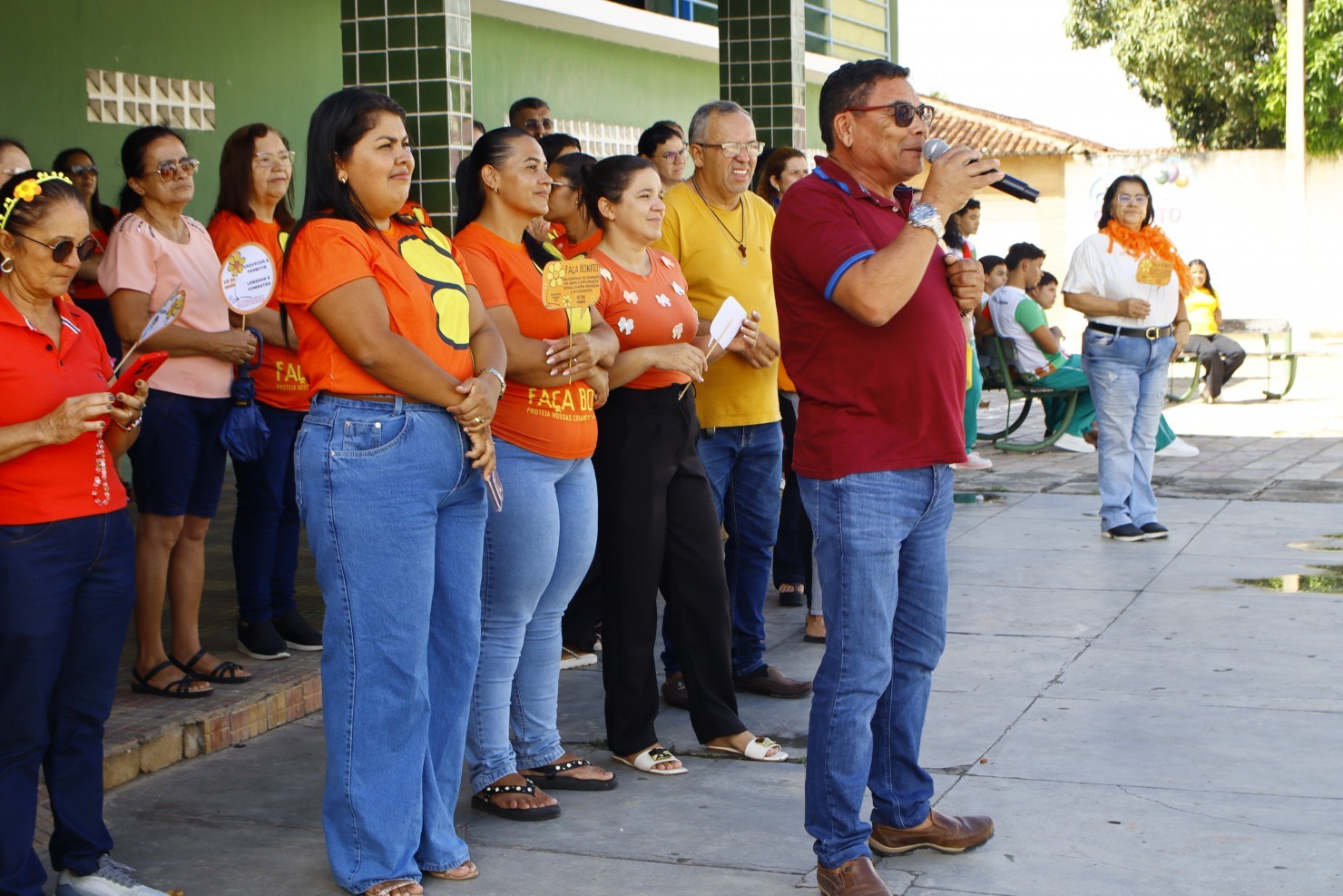 Nova Floresta realiza caminhada da campanha Faça Bonito em mobilização pela proteção de crianças e adolescentes