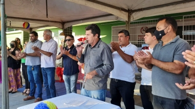 Prefeitura de Nova Floresta realiza entrega de pavimentações de ruas do município