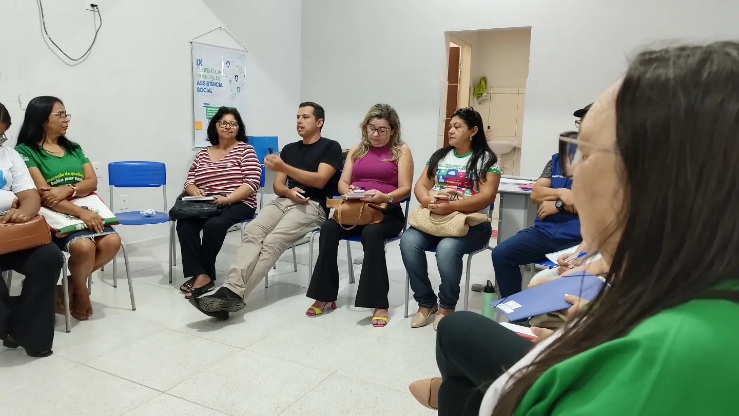 Comissão do Selo UNICEF em Nova Floresta realiza reunião intersetorial
