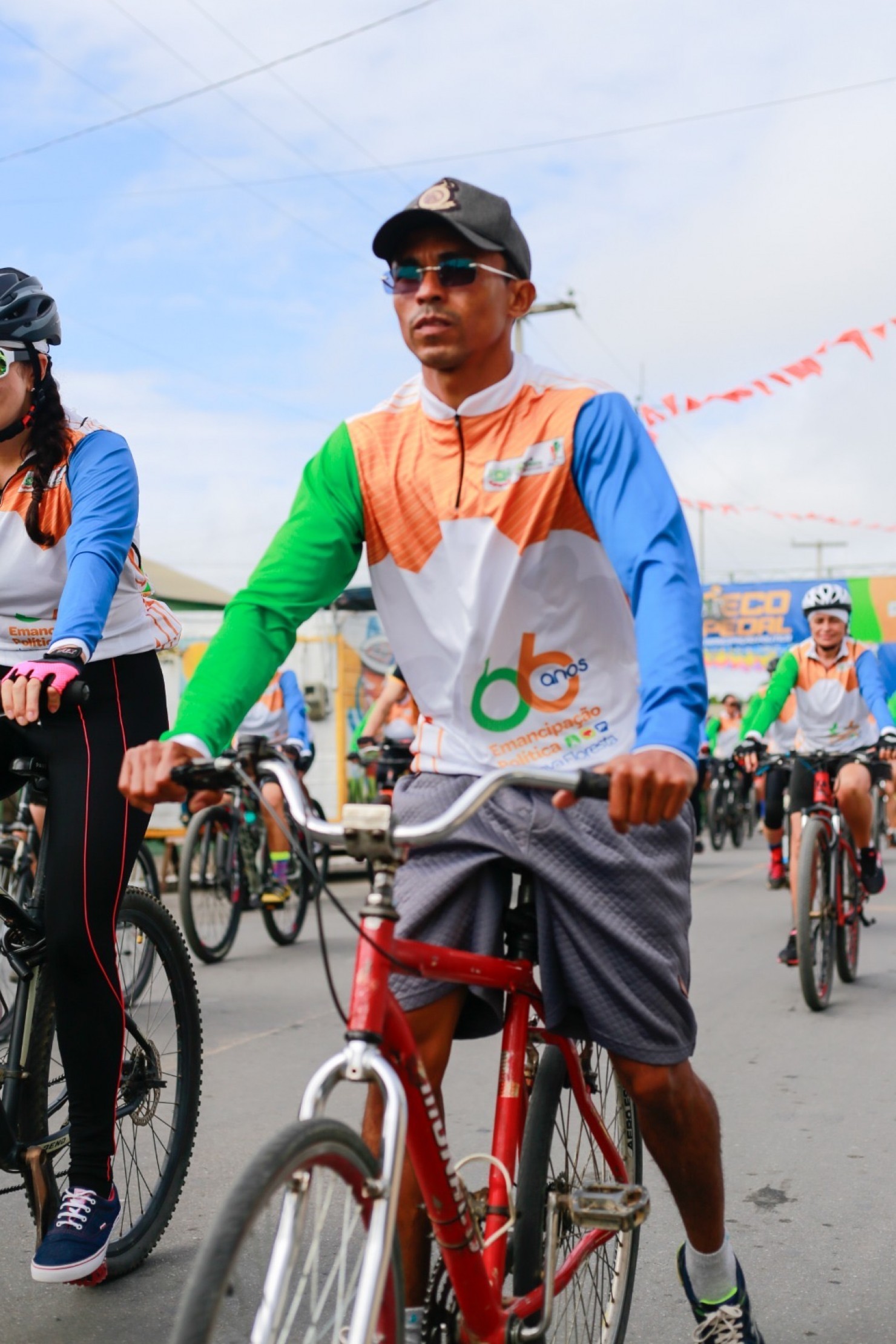 Eco Pedal reúne ciclistas de toda a região durante as festividades de 66 anos de Nova Floresta