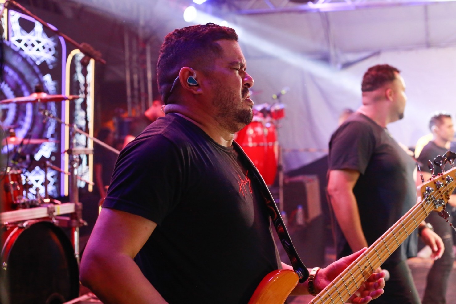 Festa social celebra os 66 anos de emancipação política de Nova Floresta com shows