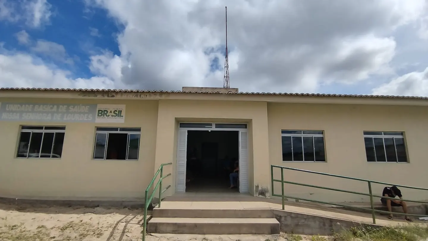 Prefeito Jarson visita UBS na zona rural