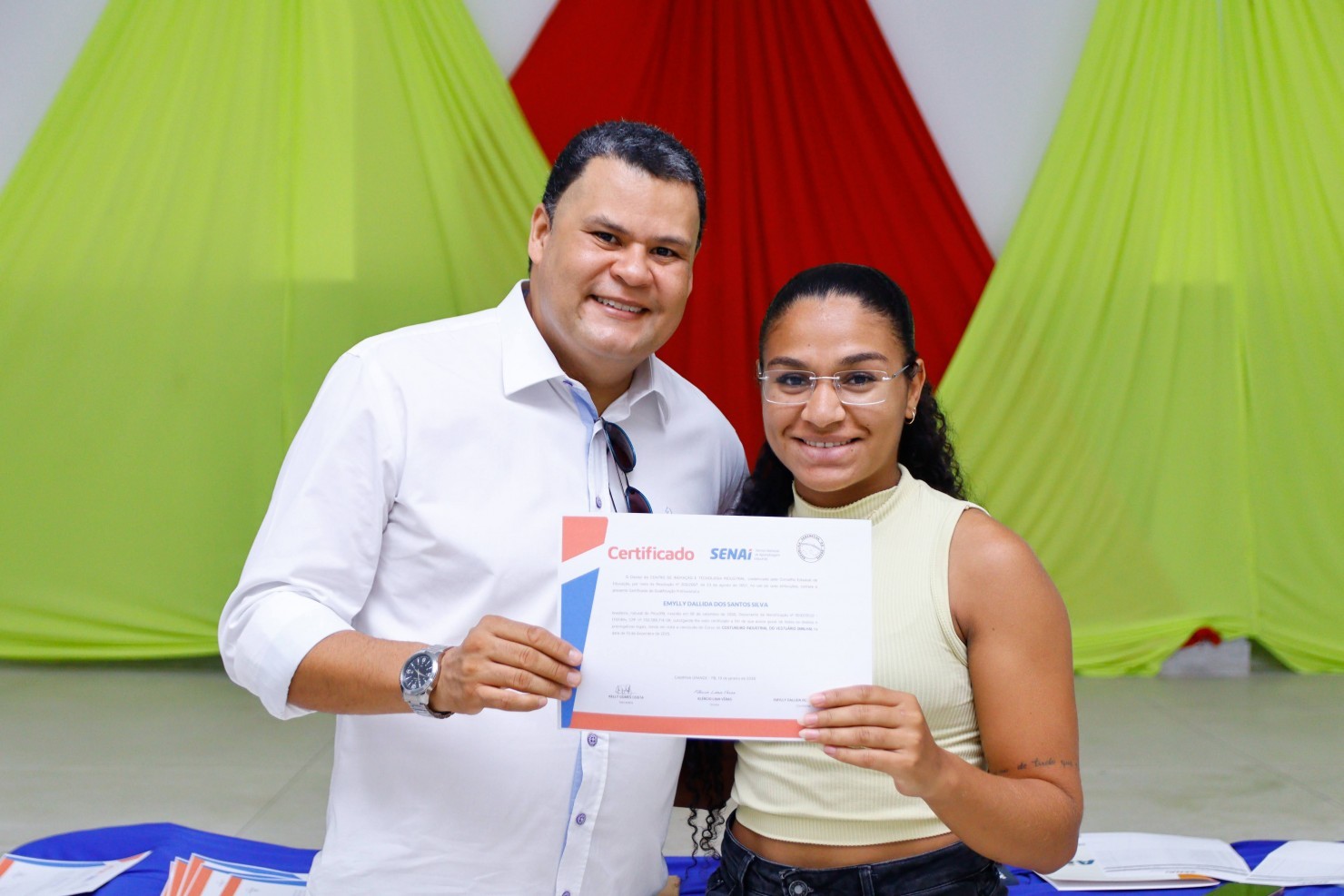 Prefeitura de Nova Floresta realiza entrega de certificados do curso de Corte e Costura Industrial em parceria com o SENAI