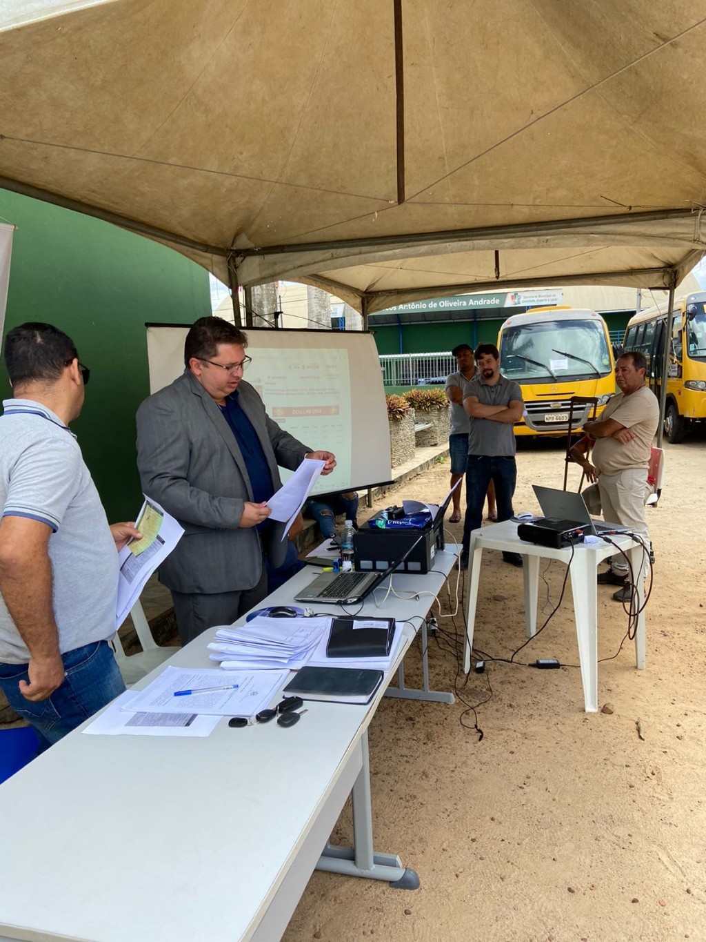 Prefeitura Municipal de Nova Floresta realiza primeiro Leilão.