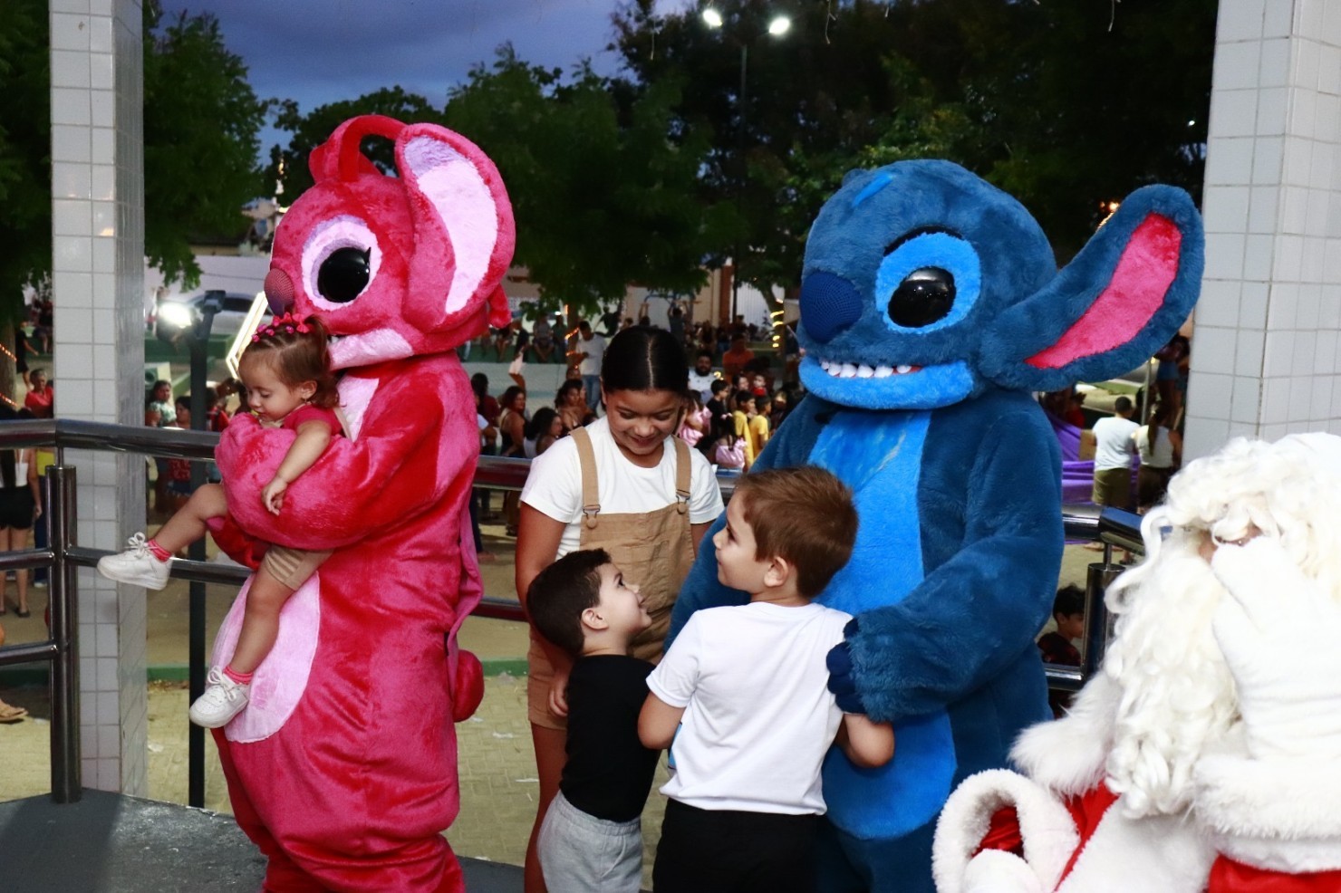 Prefeitura de Nova Floresta realiza o Natal da Criança Feliz