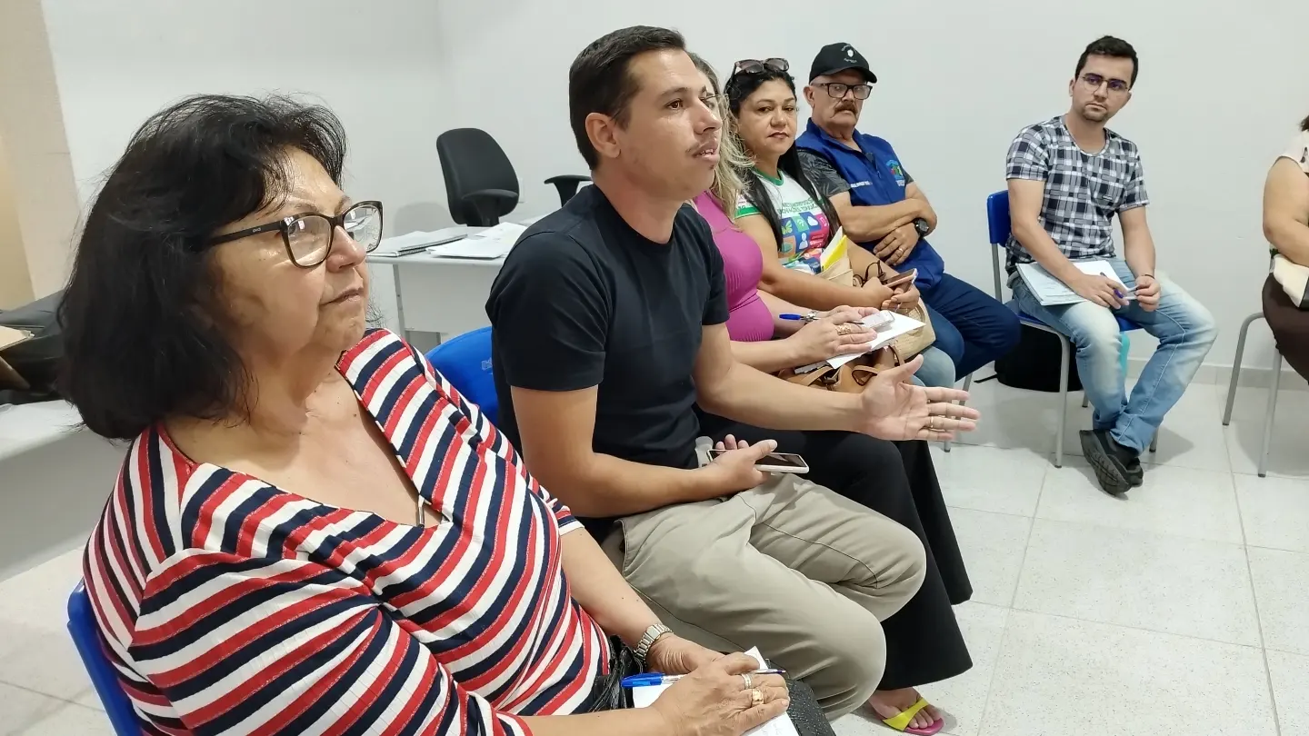 Comissão do Selo UNICEF em Nova Floresta realiza reunião intersetorial