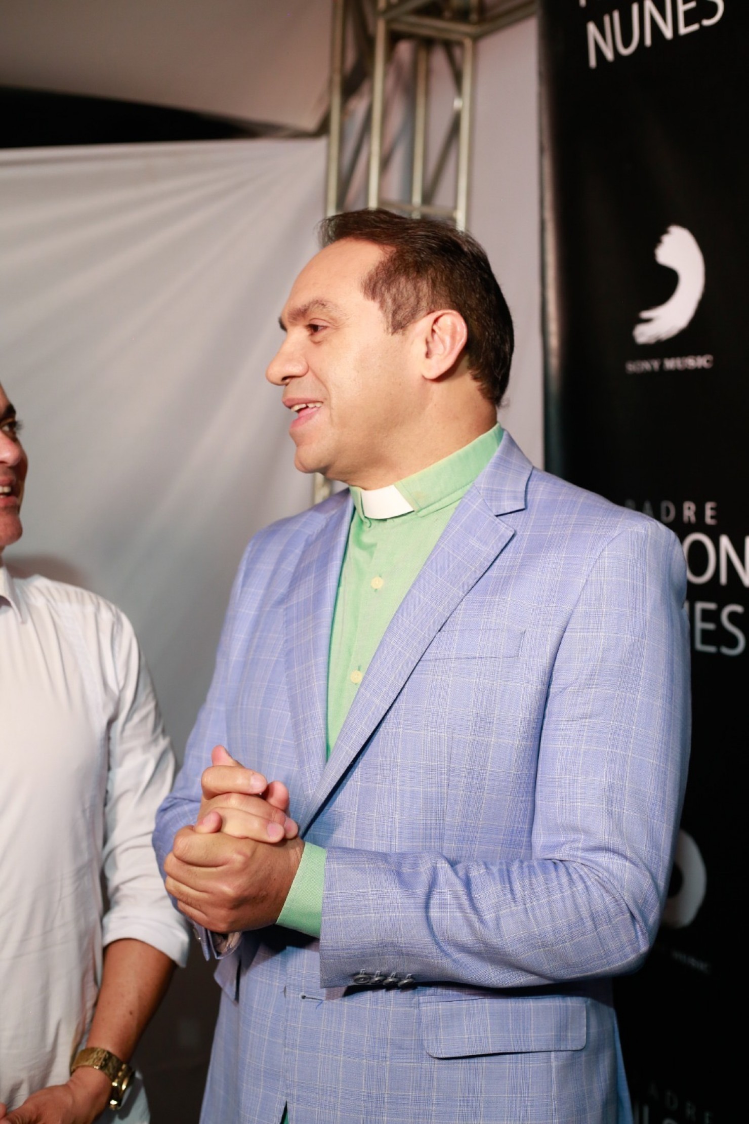 Show Católico com Padre Nilson Nunes reúne fiéis na programação dos 66 anos de Nova Floresta