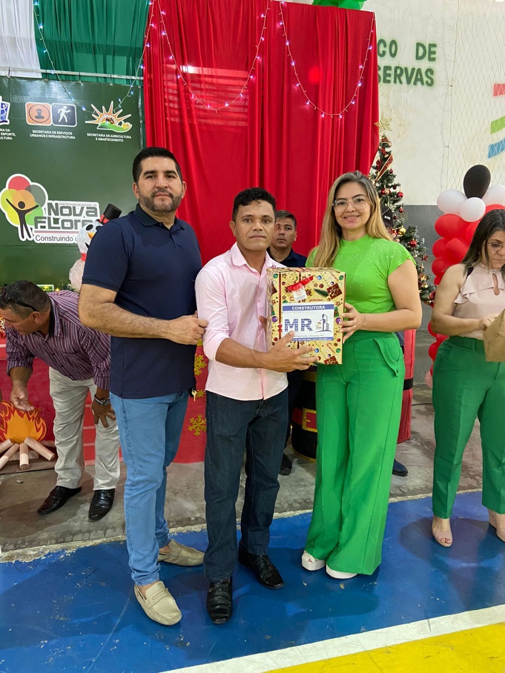 Prefeitura de Nova Floresta realiza café da manhã da confraternização dos servidores.