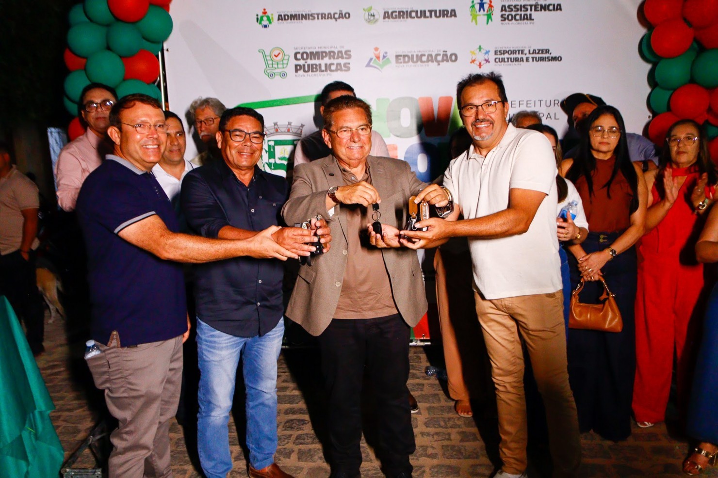 Prefeitura de Nova Floresta realiza grandes entregas e amplia estrutura do município