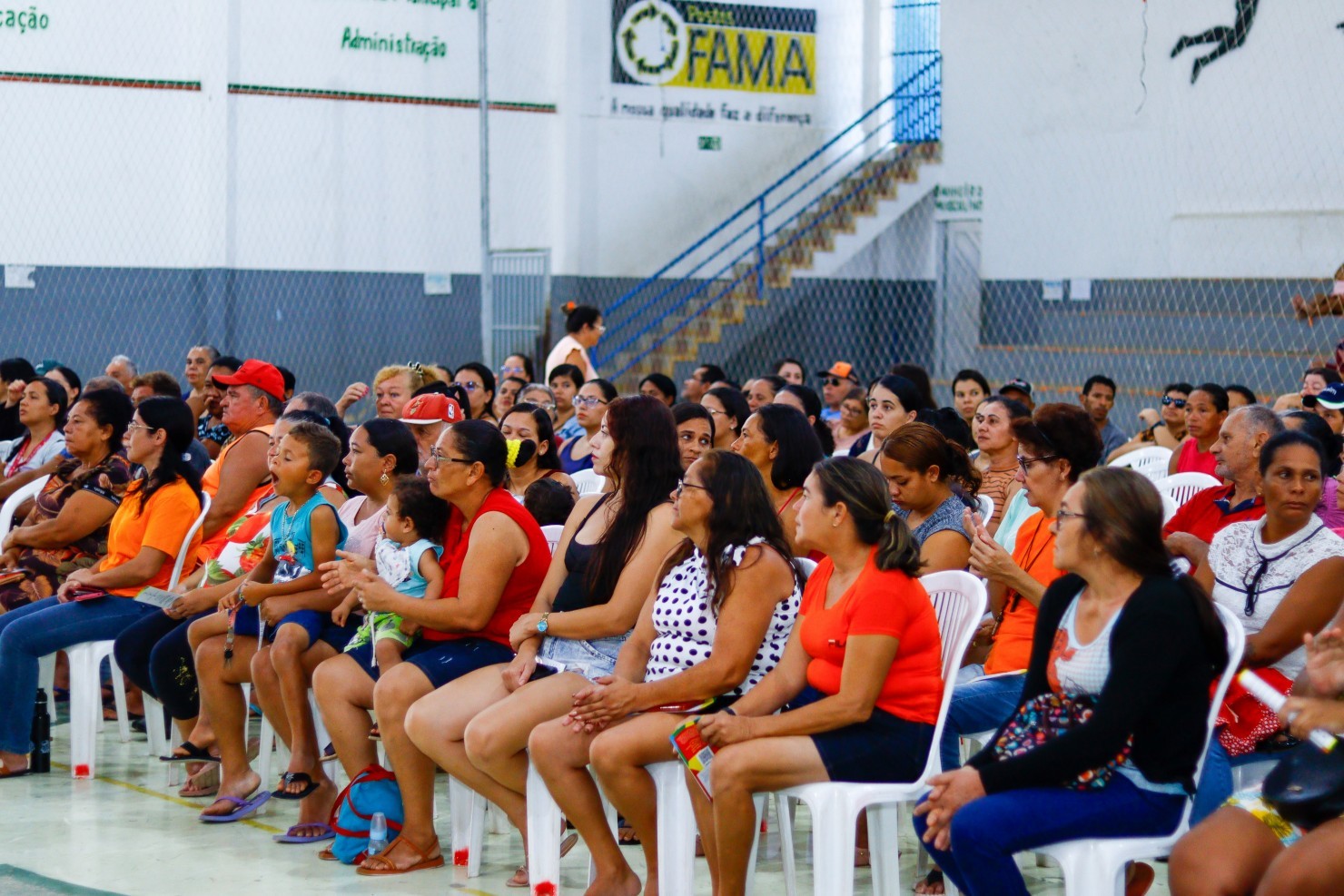 Prefeitura realiza reunião com beneficiários do Programa Bolsa Família