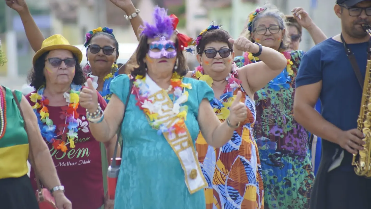Prefeitura de Nova Floresta promove bloco de Carnaval do Projeto Viver Bem