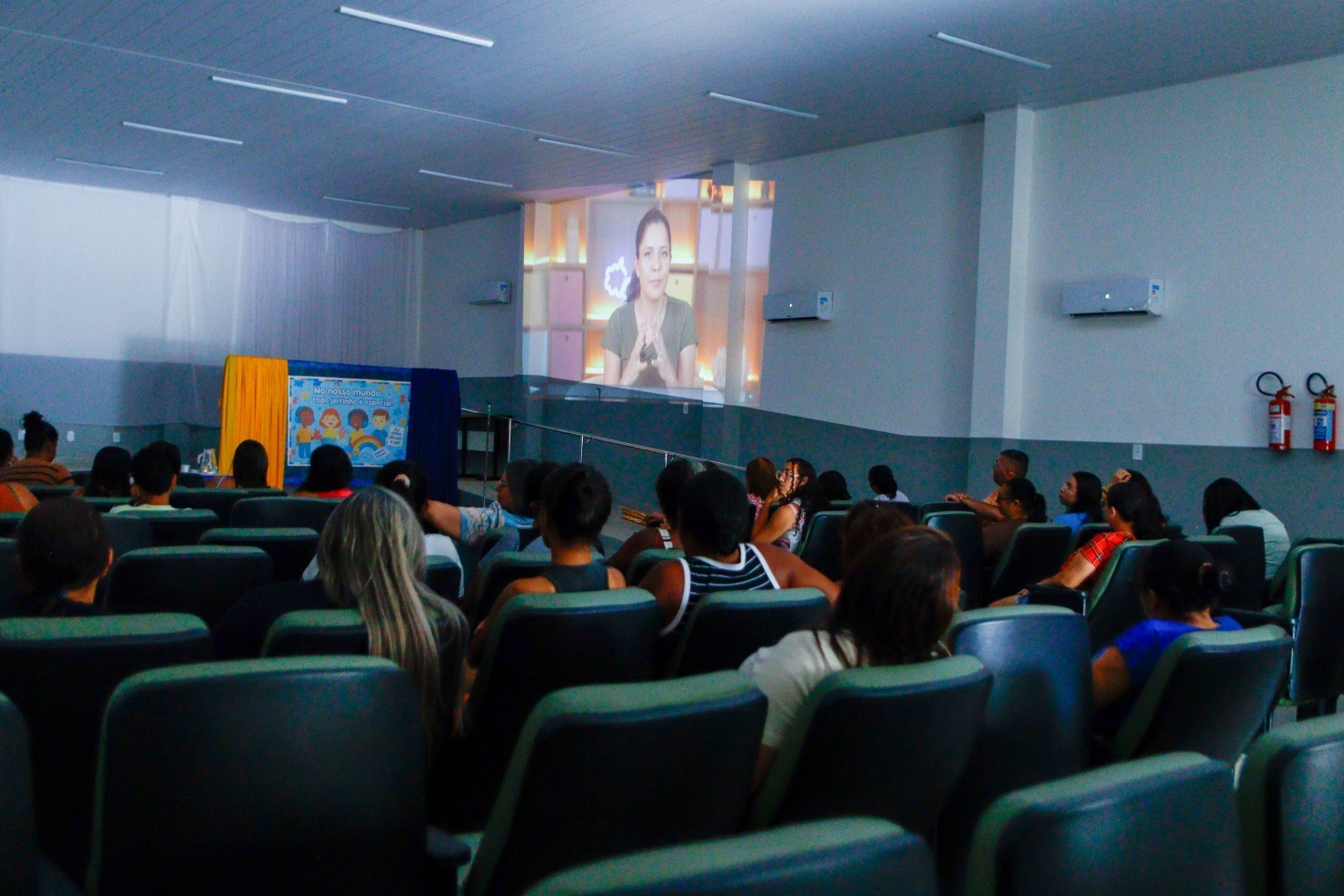Autismo em pauta: Nova Floresta realiza palestra especial para mães atípicas