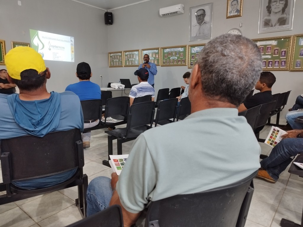 Prefeitura de Nova Floresta promove palestras sobre nutrição de plantas