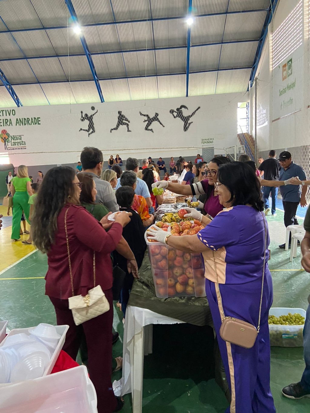 Prefeitura de Nova Floresta realiza café da manhã da confraternização dos servidores.