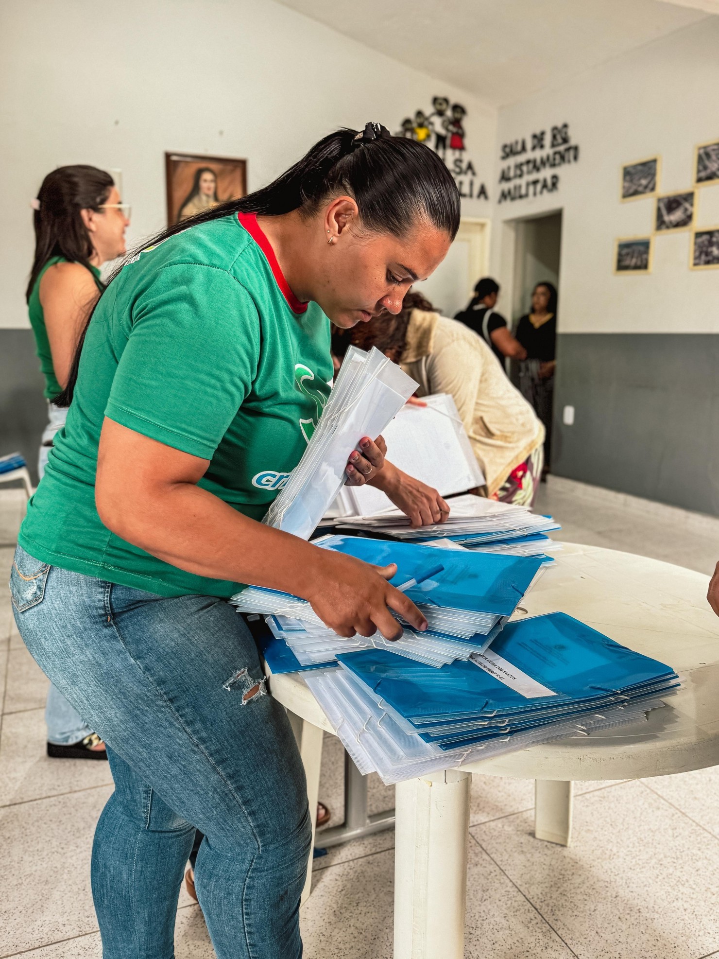 Prefeitura de Nova Floresta realiza entrega de cestas básicas para famílias em vulnerabilidade social