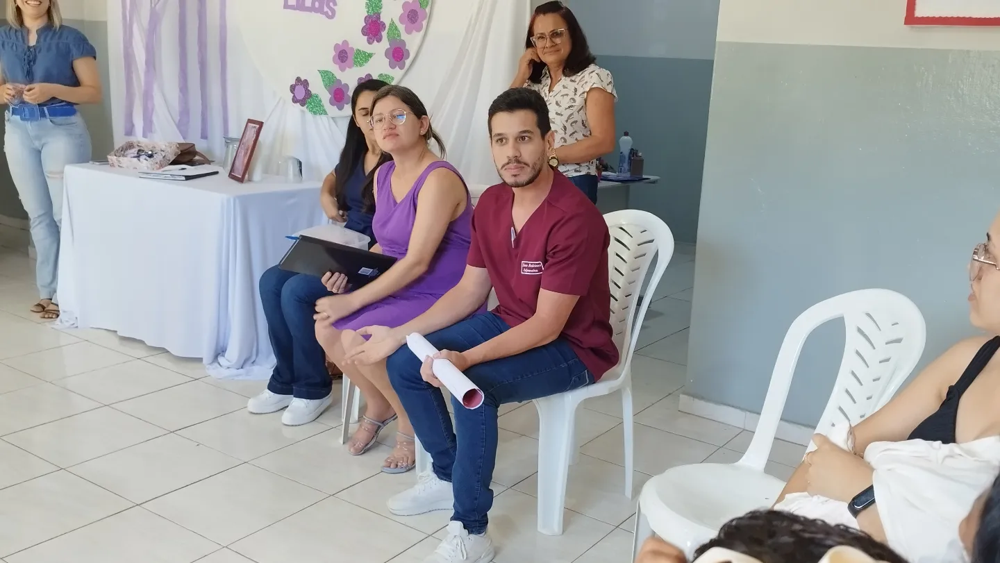 Prefeitura de Nova Floresta promove roda de conversa sobre a campanha Março Lilás no CRAS