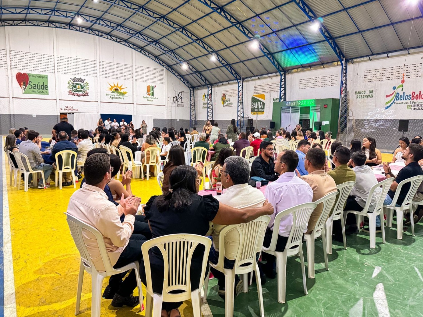 Prefeitura de Nova Floresta realiza jantar em homenagem aos professores da rede municipal