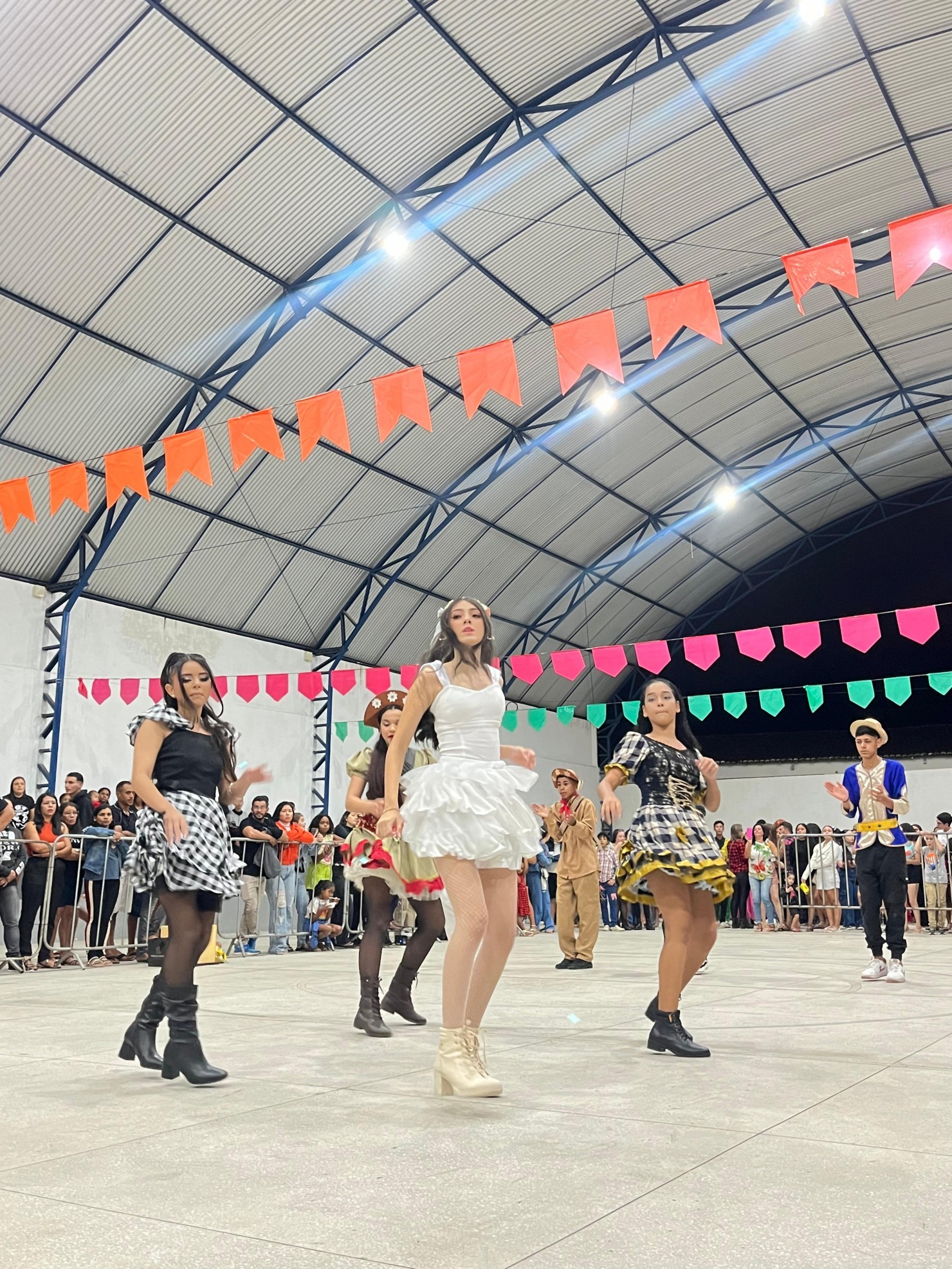 Rede Municipal celebra o São João com cultura, tradição e participação da comunidade escolar