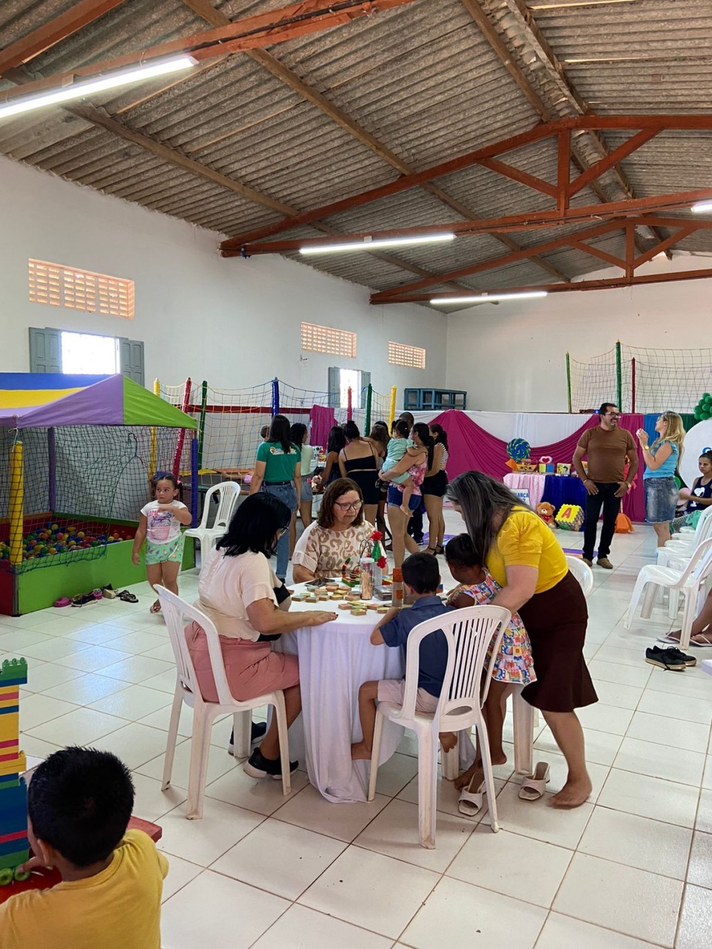 Continuação Semana do Bebê- Brinquedoteca do Criança Feliz na nova Sede do CRAS