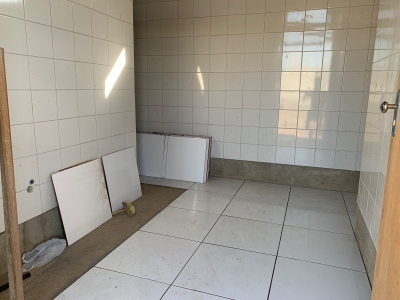 PREFEITO JARSON SANTOS ACOMPANHA O ANDAMENTO DA CONSTRUÇÃO DE GINÁSIO POLIESPORTIVO