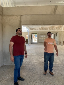PREFEITO FAZ VISITA AS OBRAS DE CONSTRUÇÃO DA NOVA CRECHE