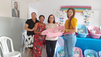Prefeitura de Nova Floresta realiza entrega do Kit Gestante