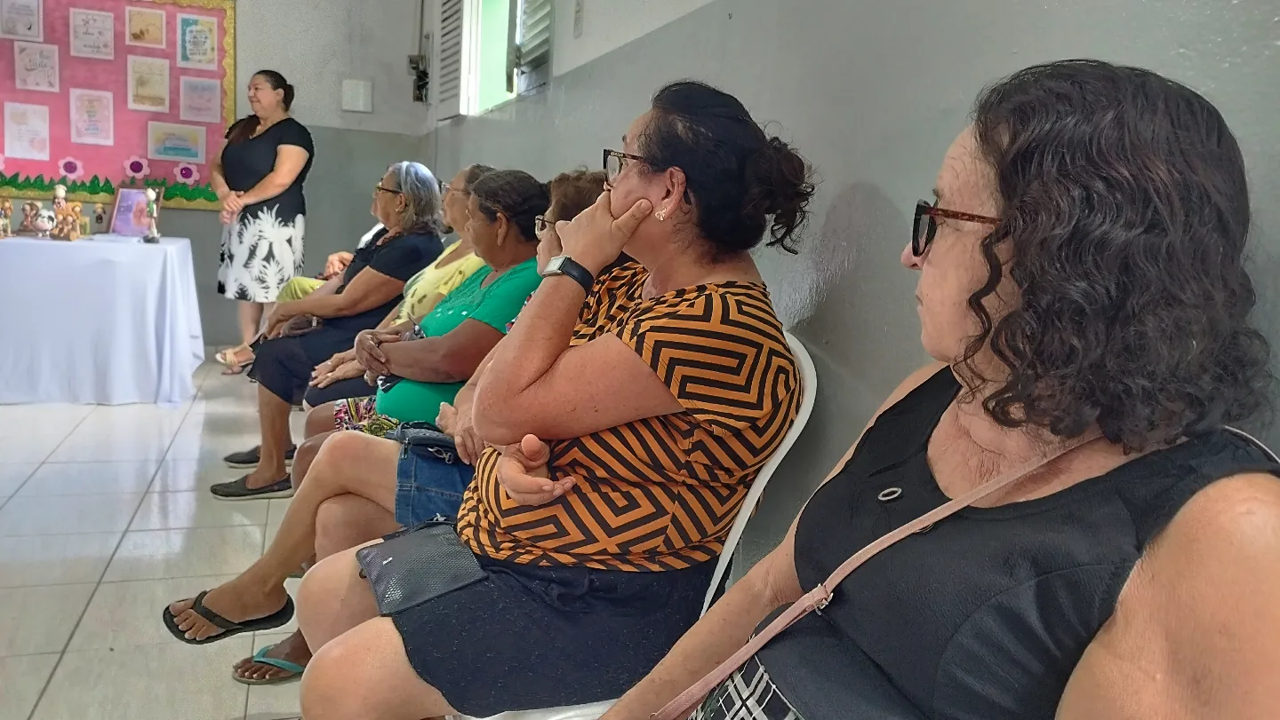 Prefeitura de Nova Floresta realiza abertura de oficina de artesanato em biscuit para idosos do SCFV