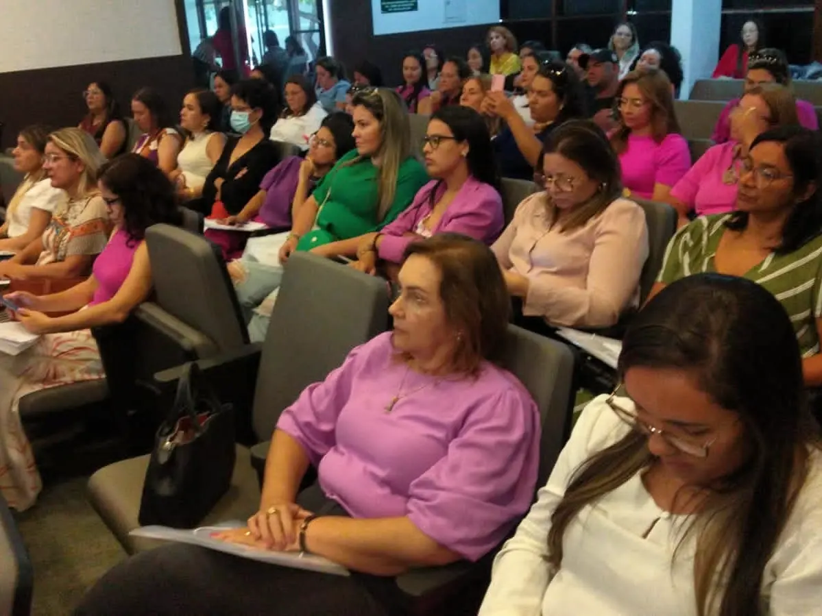 Nova Floresta marca presença no II Seminário Estadual dos Organismos de Políticas Públicas para Mulheres