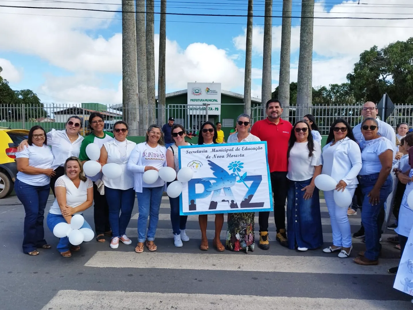 Secretaria de Educação promove caminhada pela Cultura de Paz