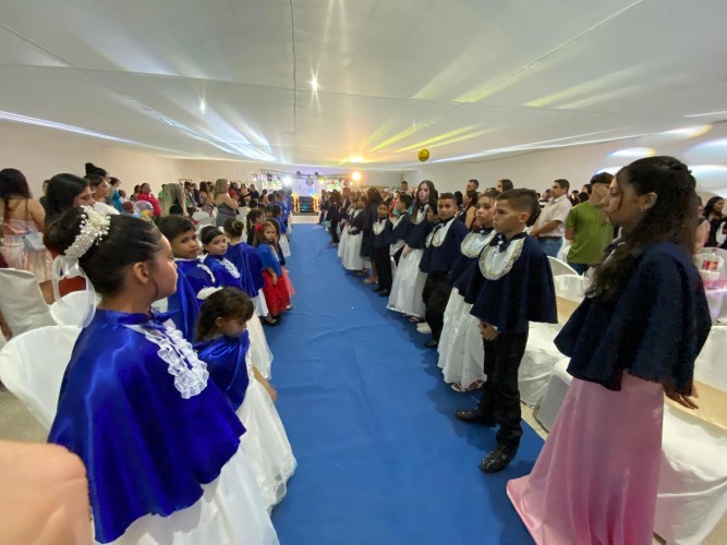Prefeitura de Nova Floresta e Secretaria de Educação realizam Formatura das Escolas Municípais