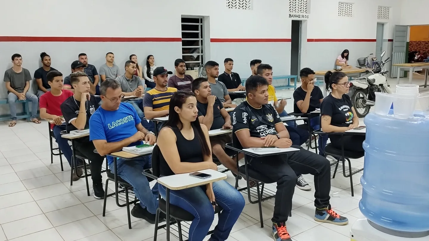 Prefeitura de Nova Floresta inicia aulas do curso profissionalizante de Mecânico de Manutenção de Motocicletas