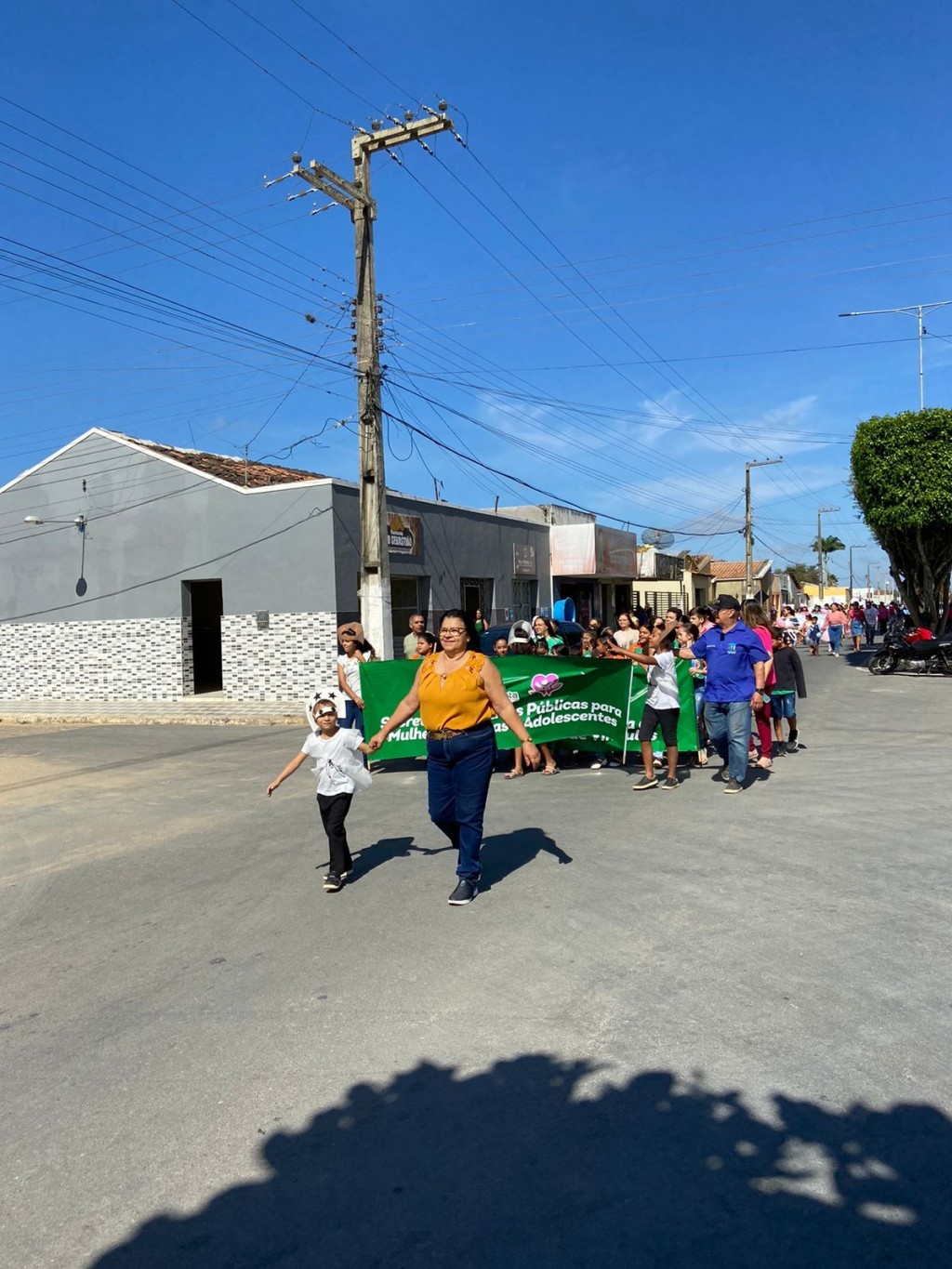 Semana do Bebê. Prefeitura de Nova Floresta realiza Caminhada do Bebê.