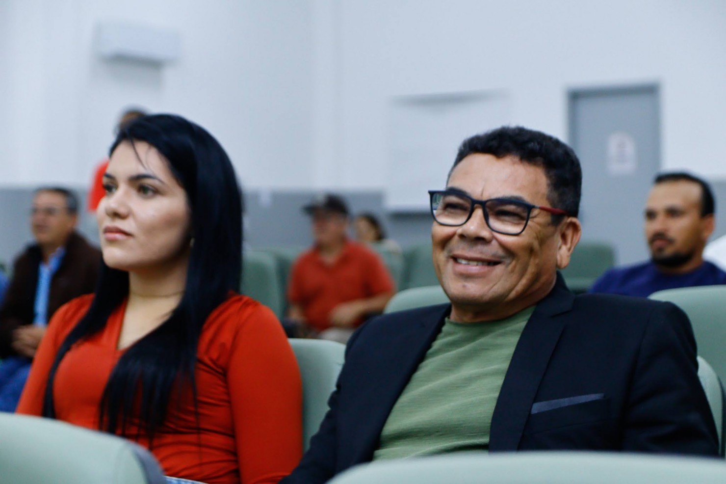 Prefeitura de Nova Floresta promove capacitação sobre licitações para empreendedores do município