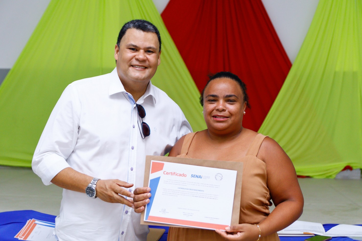 Prefeitura de Nova Floresta realiza entrega de certificados do curso de Corte e Costura Industrial em parceria com o SENAI