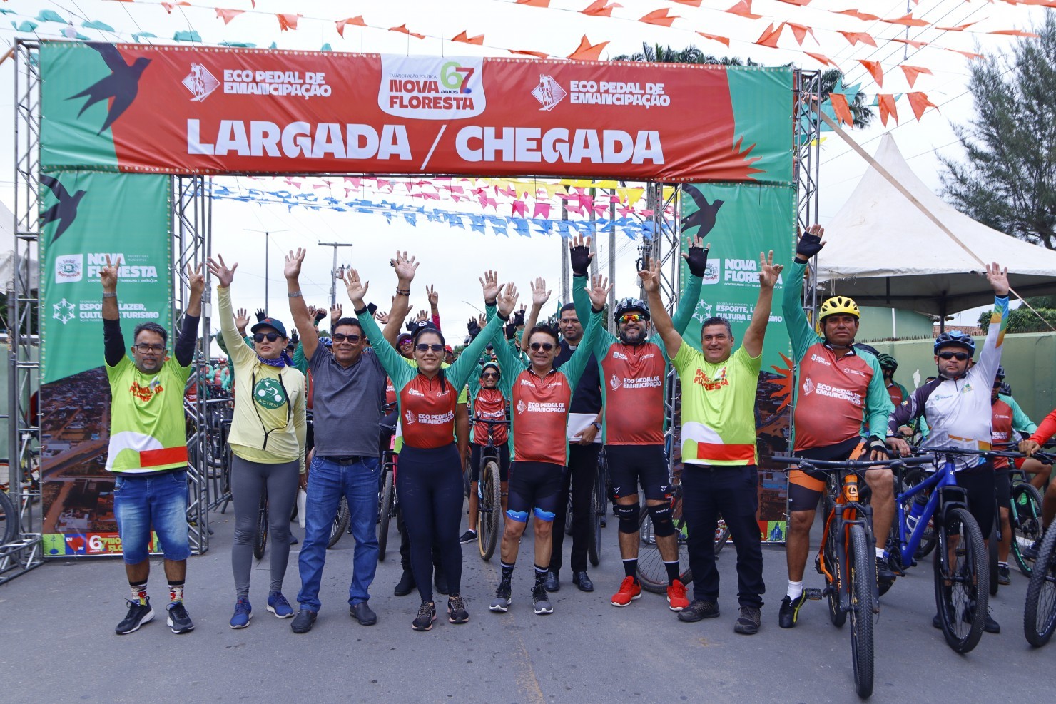 Eco Pedal reúne ciclistas e promove esporte e integração durante programação dos 67 anos de Nova Floresta