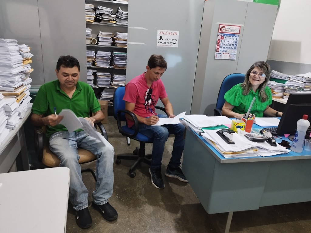 Prefeitura de Nova Floresta realiza pregão eletrônico para aquisição de pneus, câmaras de ar, rodas e protetores