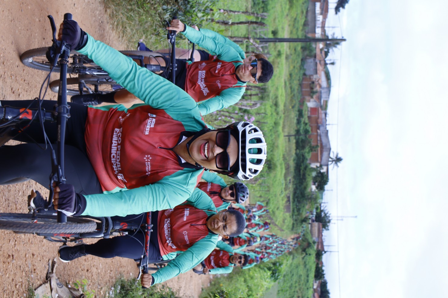 Eco Pedal reúne ciclistas e promove esporte e integração durante programação dos 67 anos de Nova Floresta